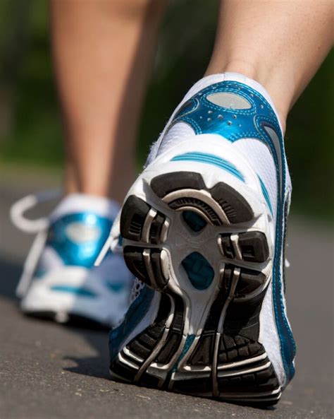 walking shoes for achilles tendonitis